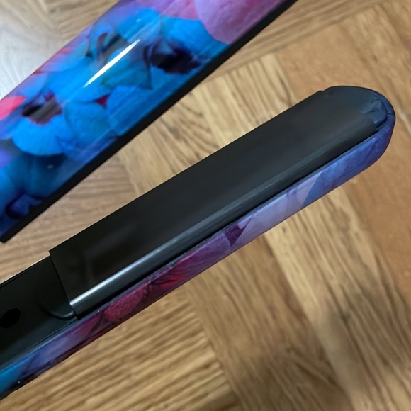 Eva floral hair straightener - Picture 5 of 6